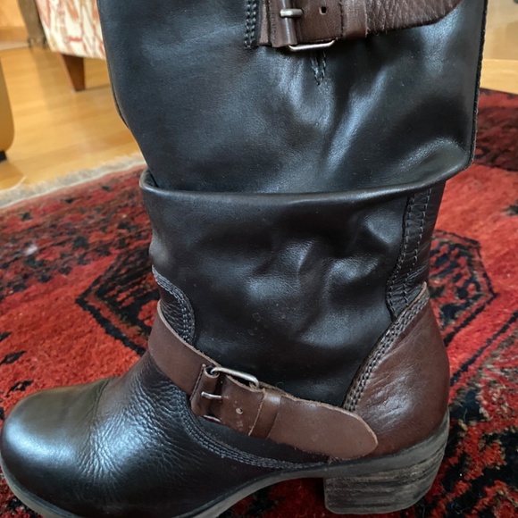 Beautiful chocolate and brown Pikolinos slouch boot. Size 8 - Picture 7 of 8